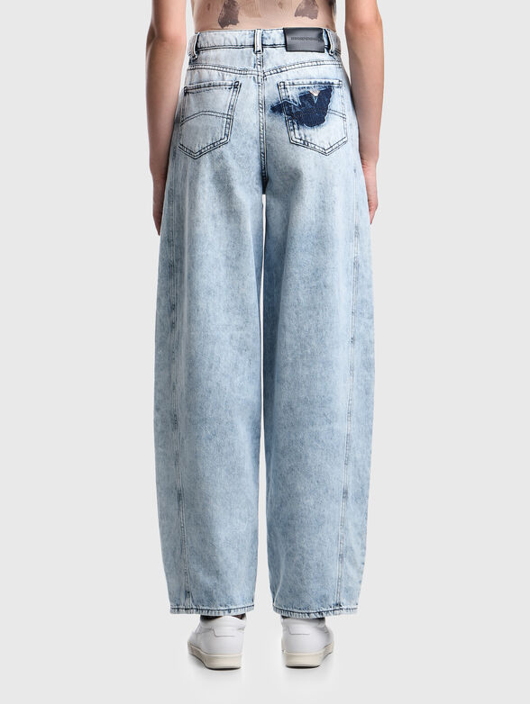 Relaxed-fit jeans with patch pockets - 2